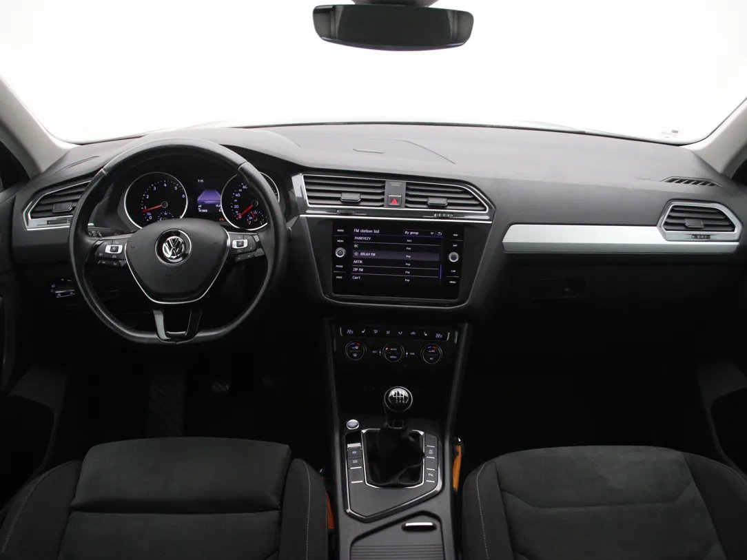 Volkswagen Tiguan — foto 3