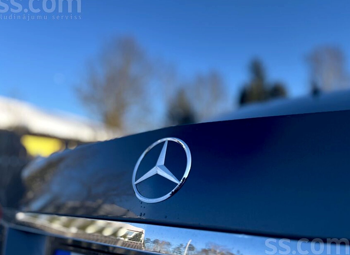 Mercedes-Benz E220 — foto 6