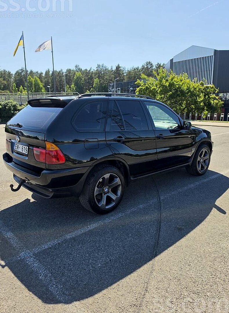 BMW X5 — foto 5