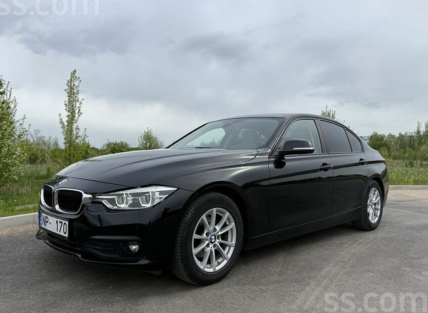 BMW 320 — foto 3
