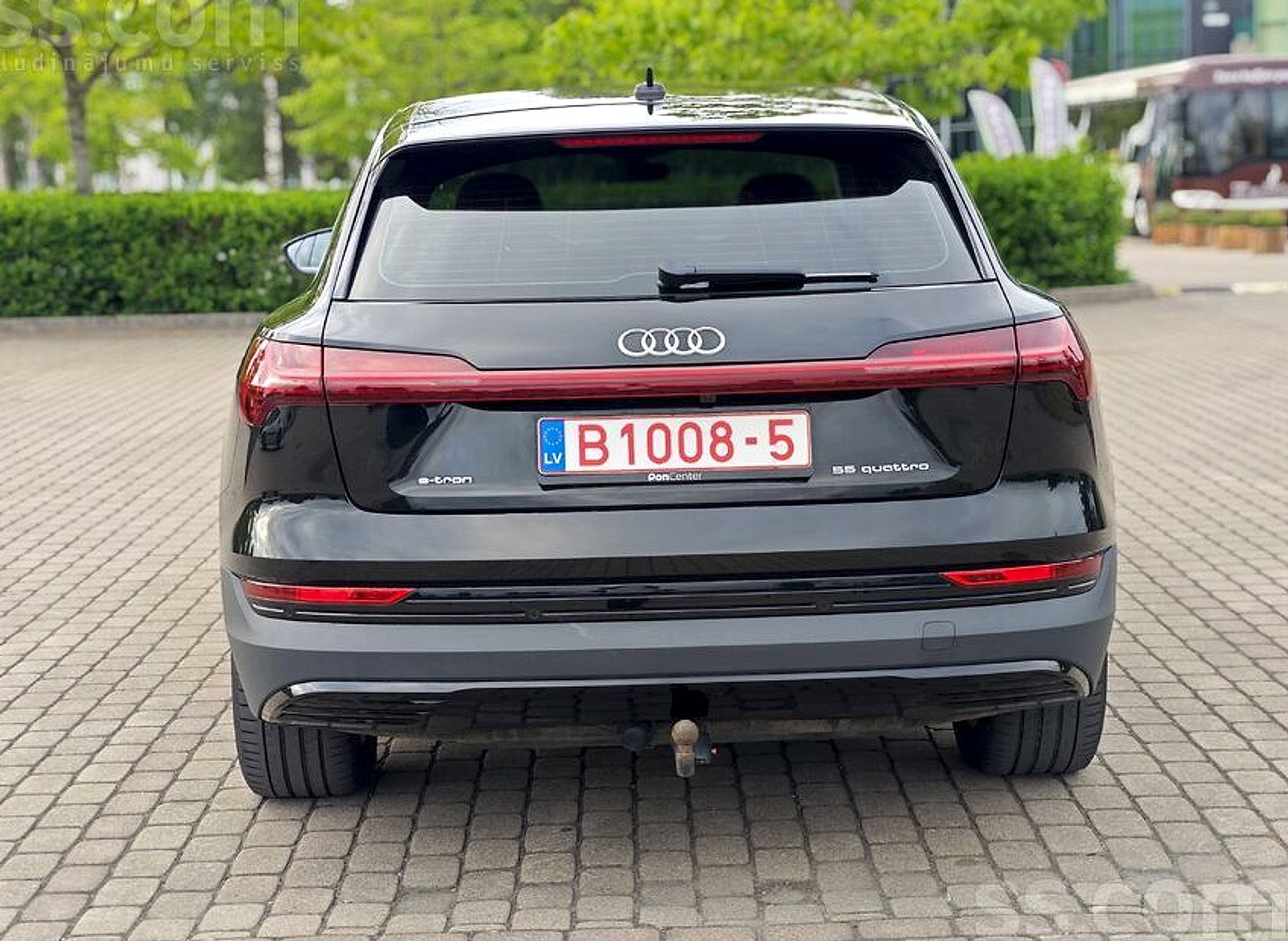 Audi E-tron — foto 6