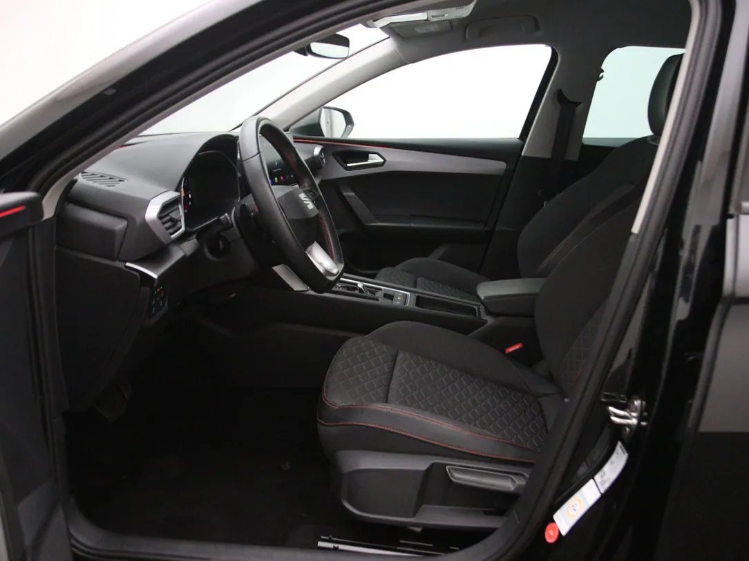 SEAT Leon — foto 5