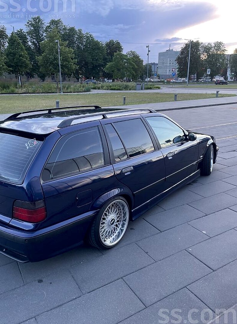 BMW 325 — foto 3