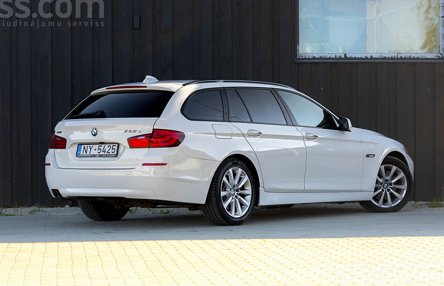 BMW 525 — foto 5