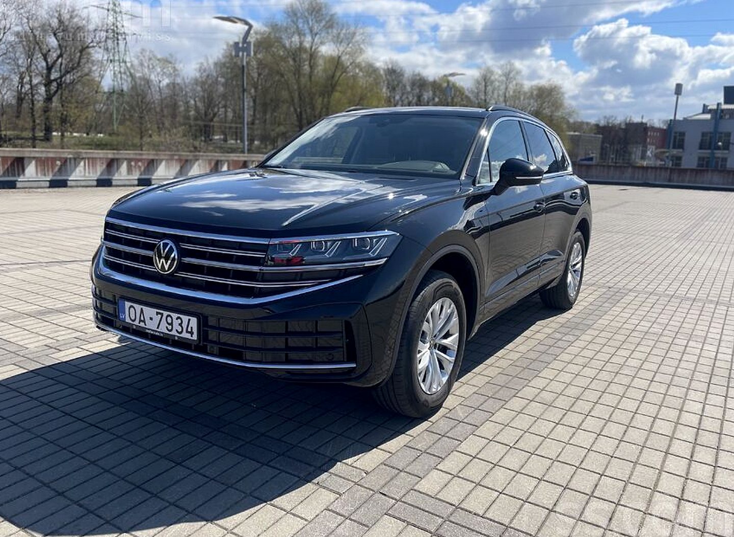 Volkswagen Touareg, 2024. gads