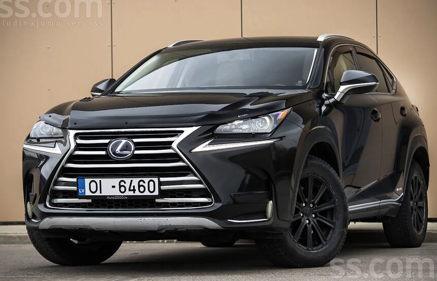 Lexus NX, 2017. gads