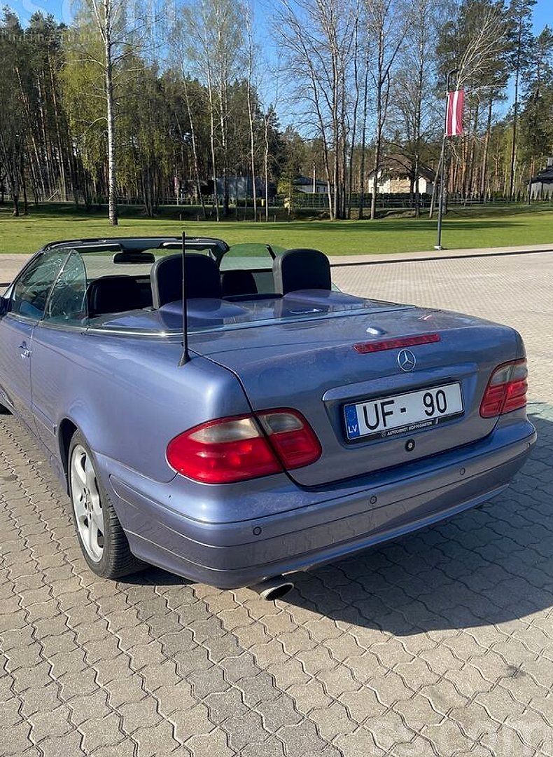 Mercedes-Benz CLK230 — foto 4