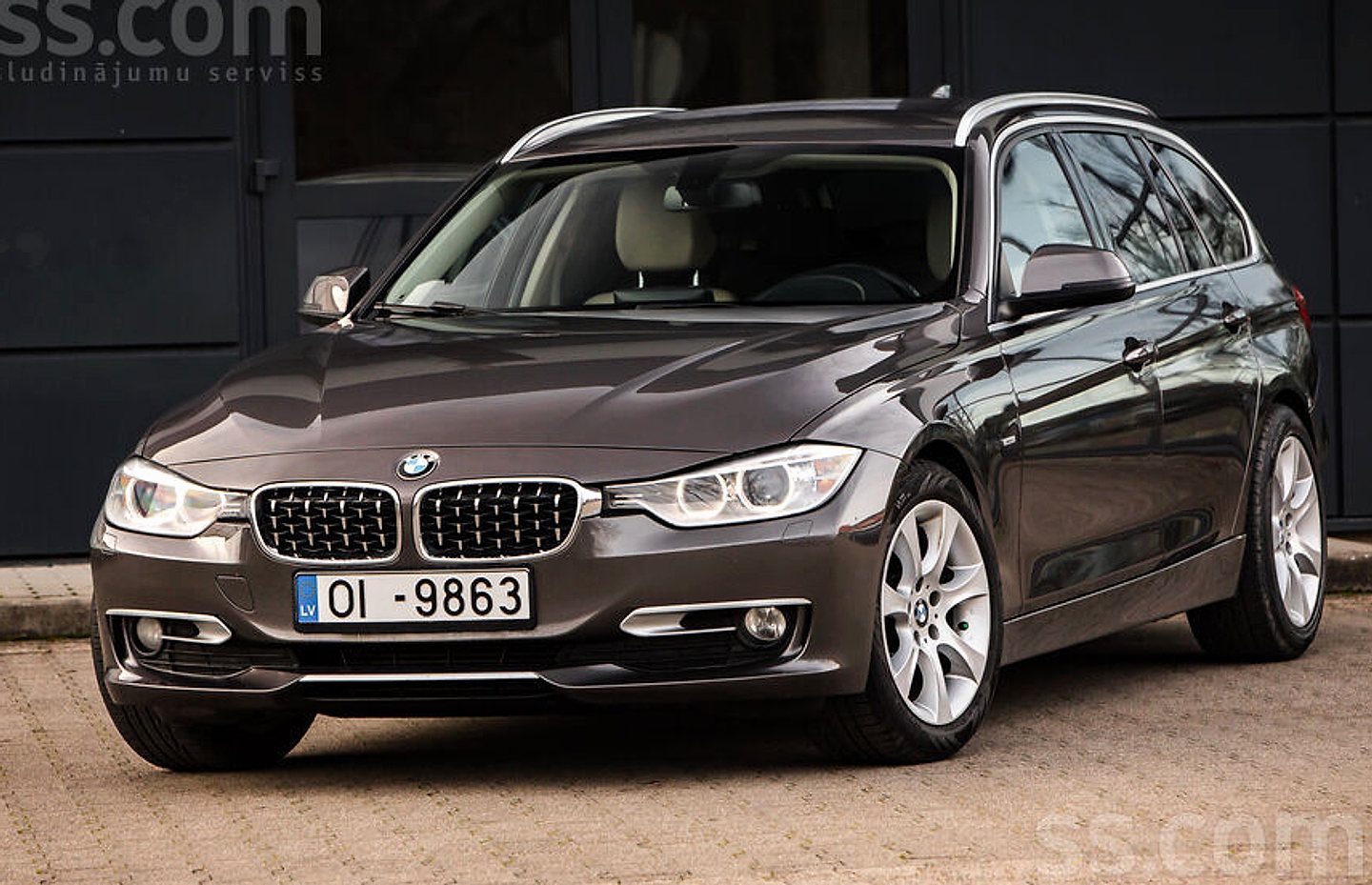 BMW 320 — foto 2