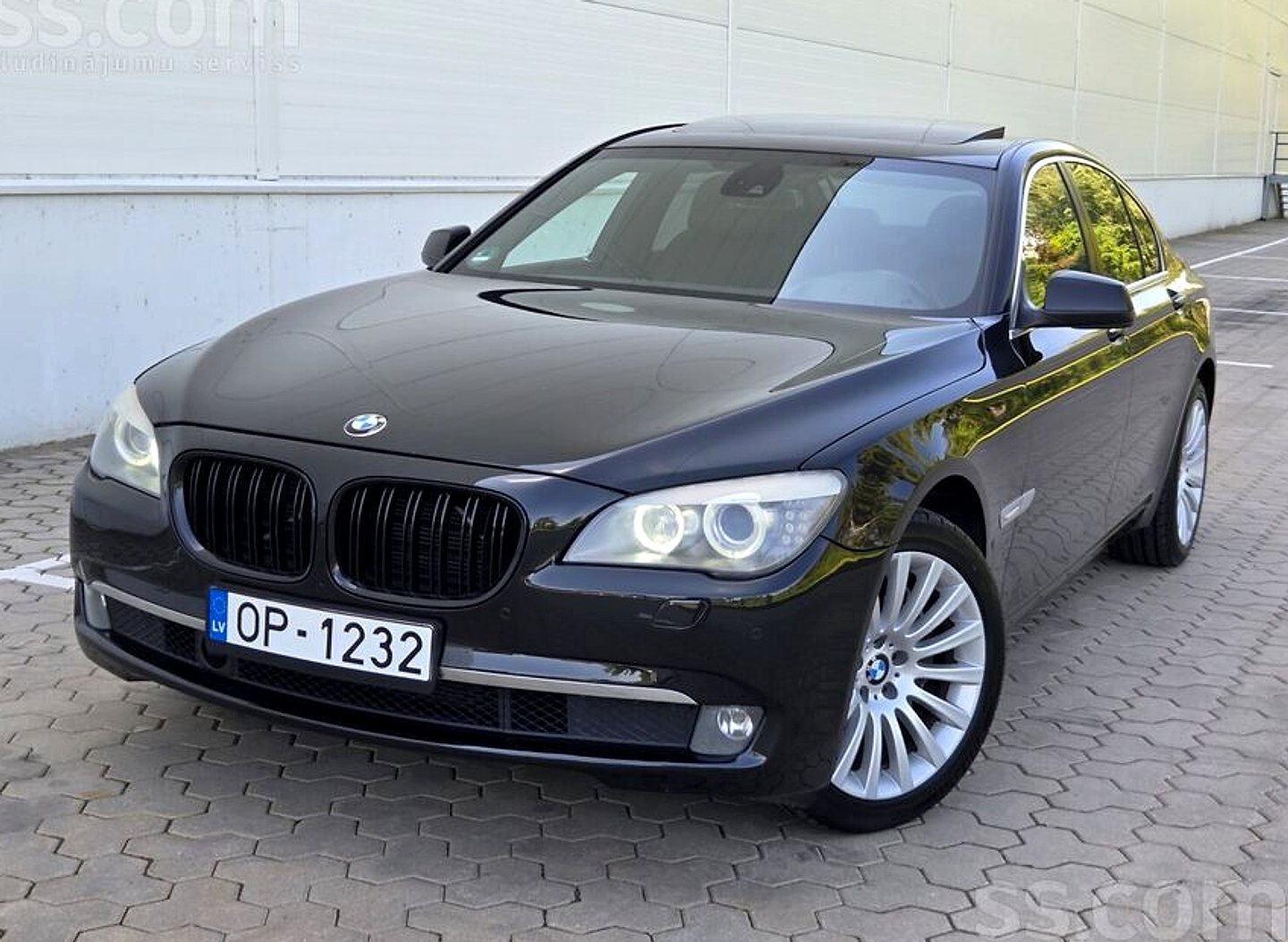 BMW 730 — foto 4