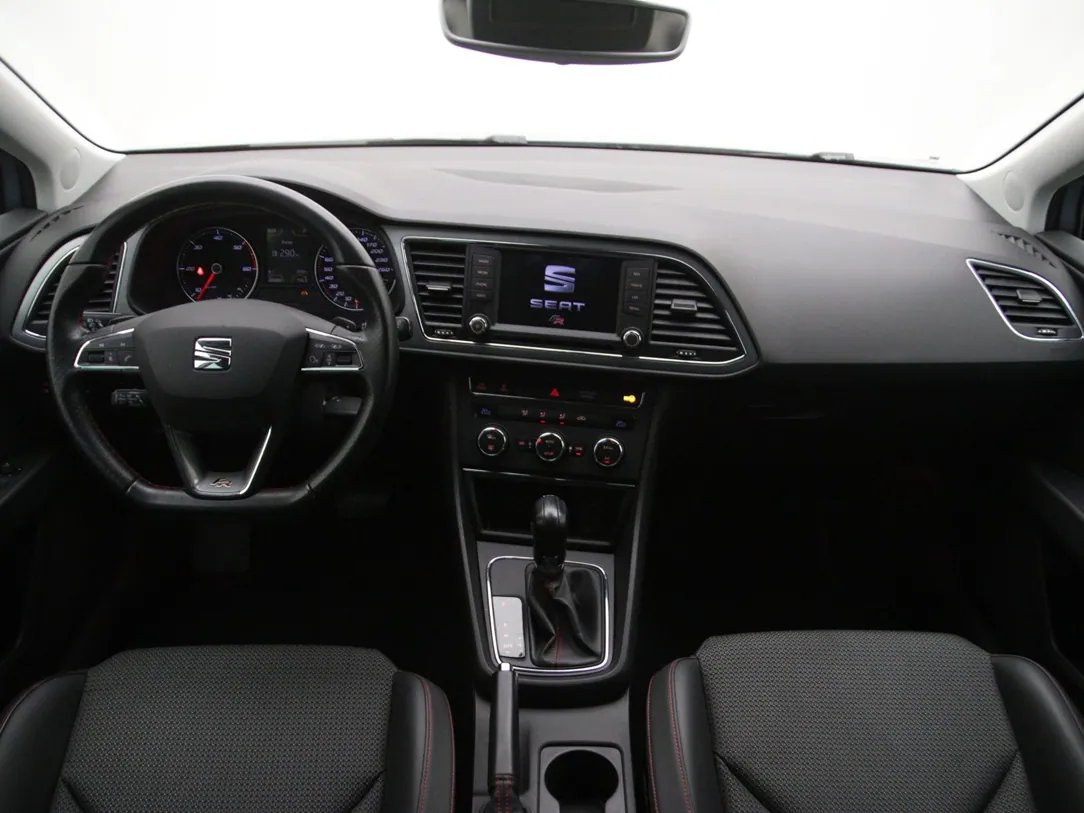 SEAT Leon — foto 3