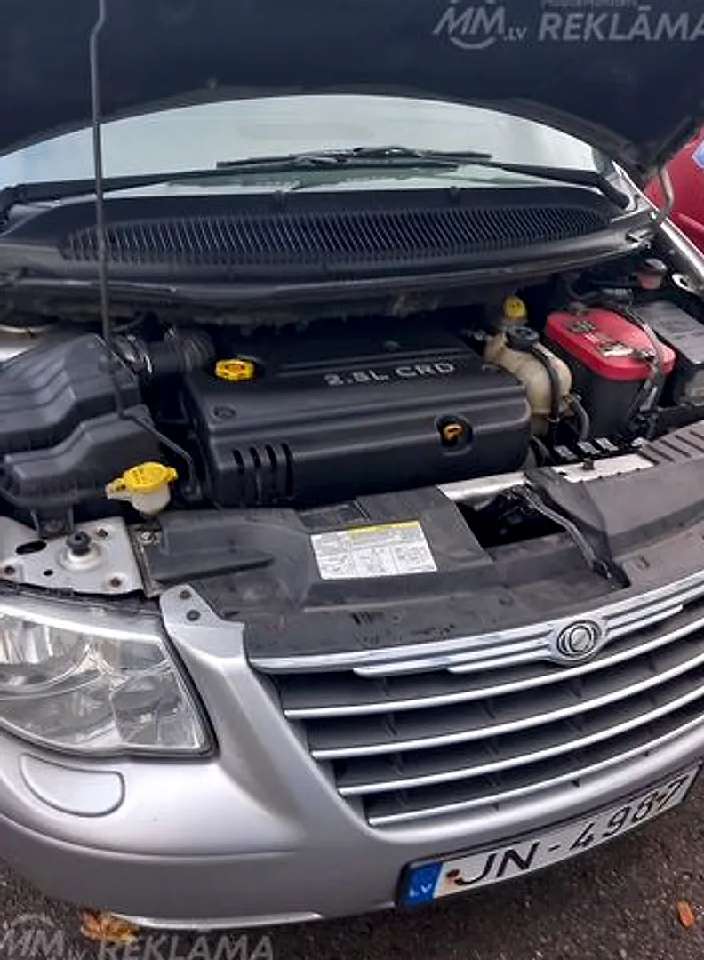 Chrysler Voyager, 2004. gads