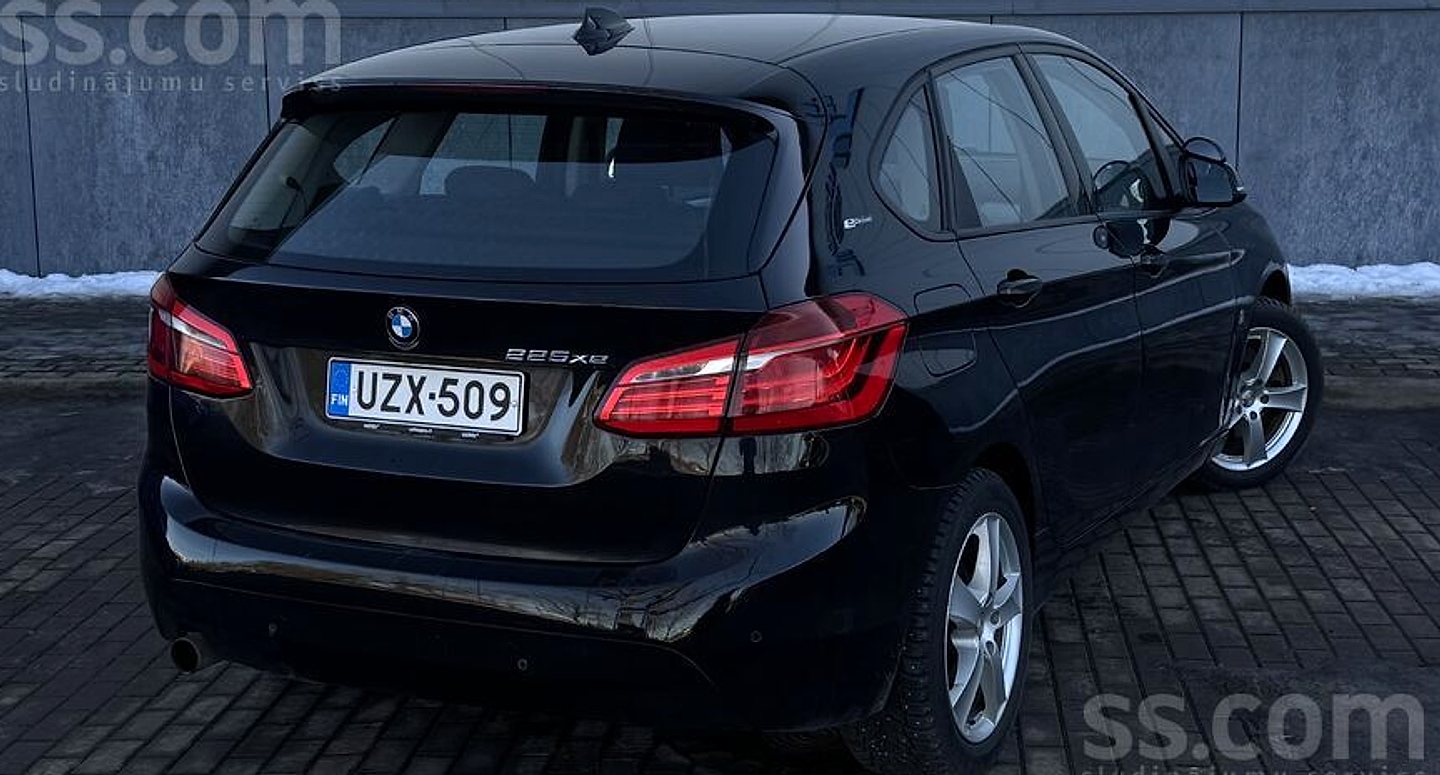 BMW 225 — foto 4