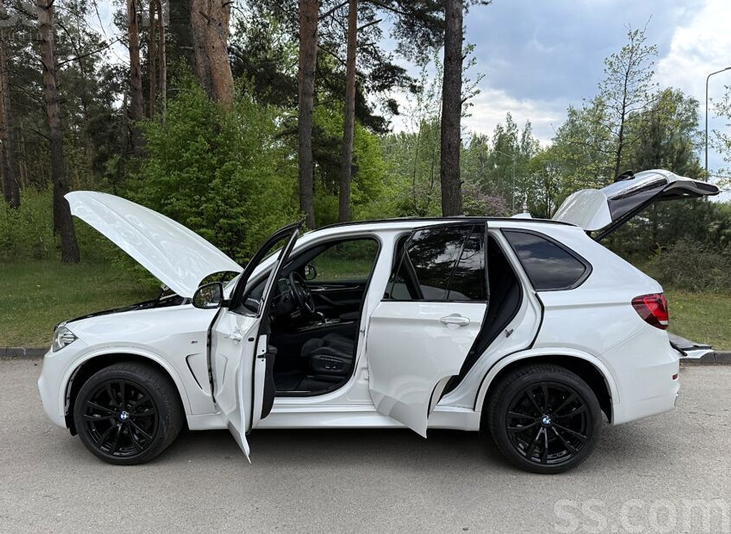 BMW X5 — foto 4