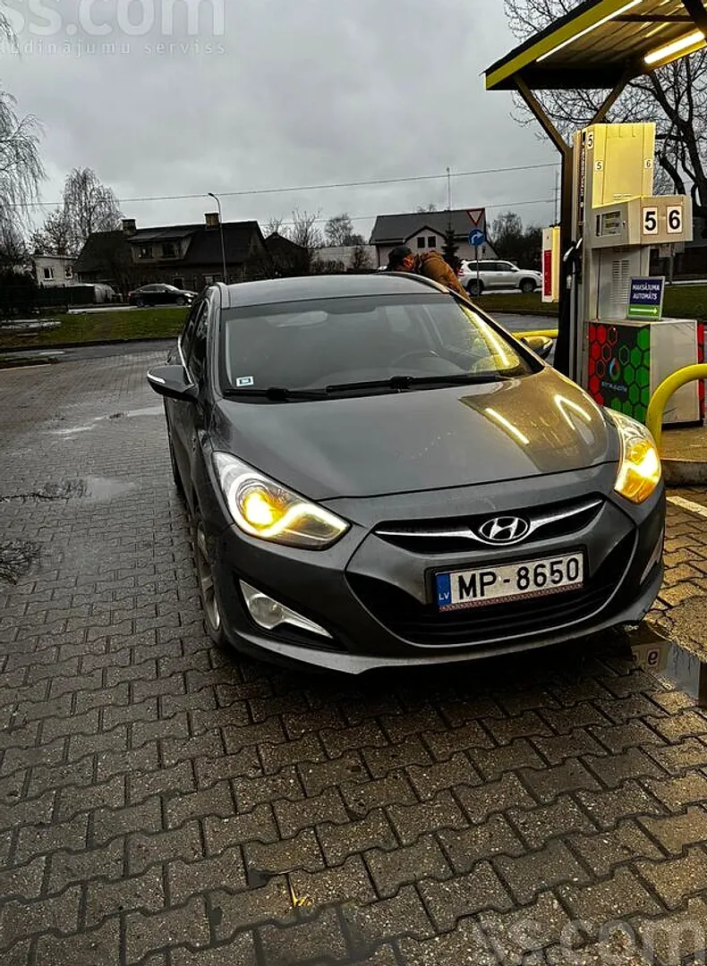 Hyundai i40, 2011. gads