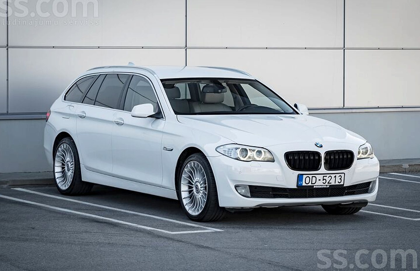 BMW 530 — foto 3