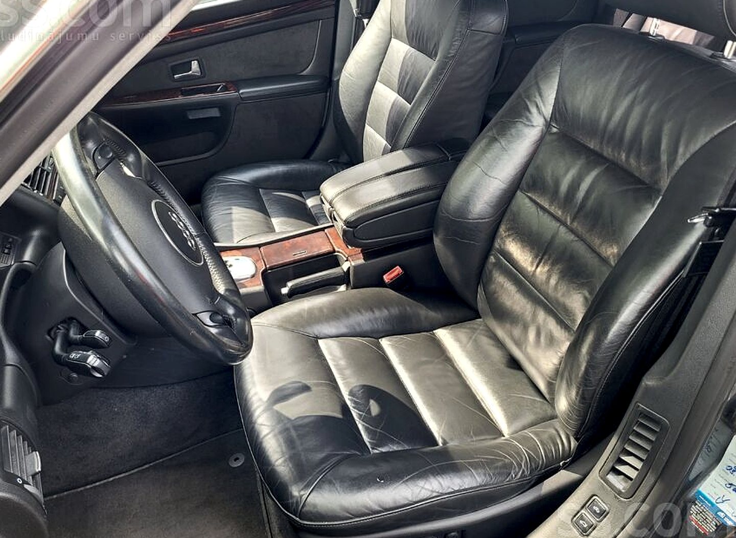 Audi A8 — foto 6