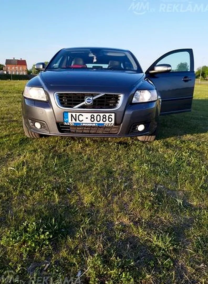 Volvo V50, 2008. gads
