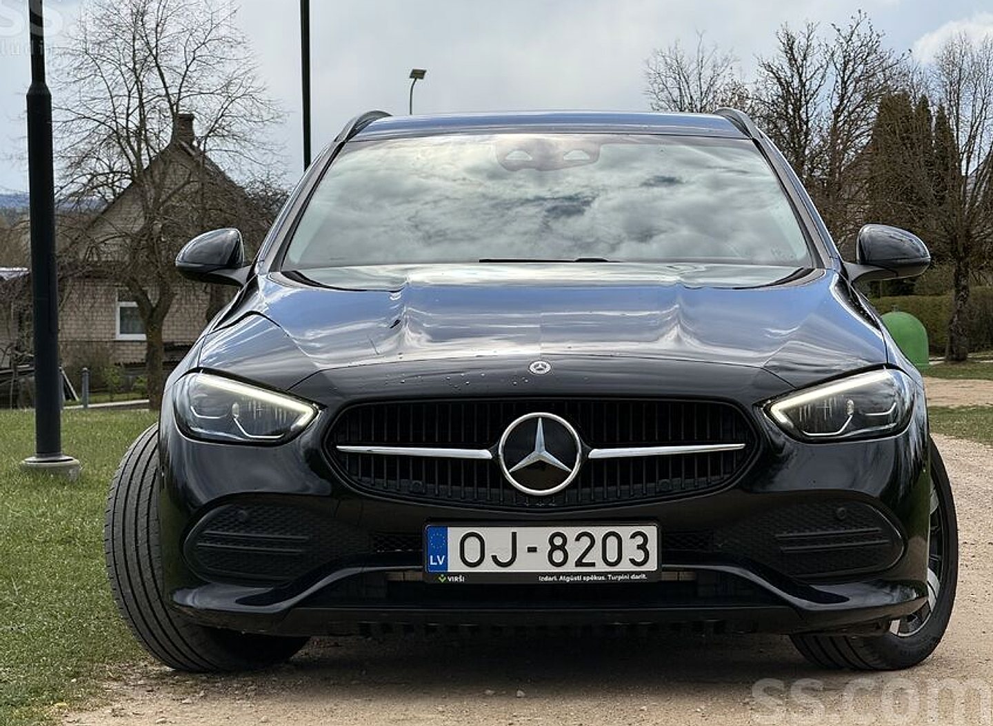 Mercedes-Benz C200 — foto 2