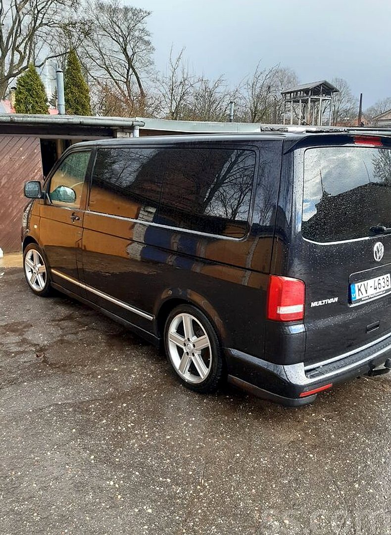 Volkswagen Multivan, 2013. gads