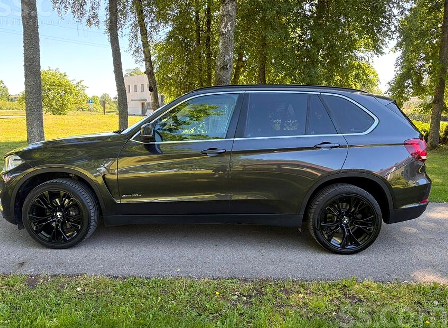 BMW X5 — foto 2