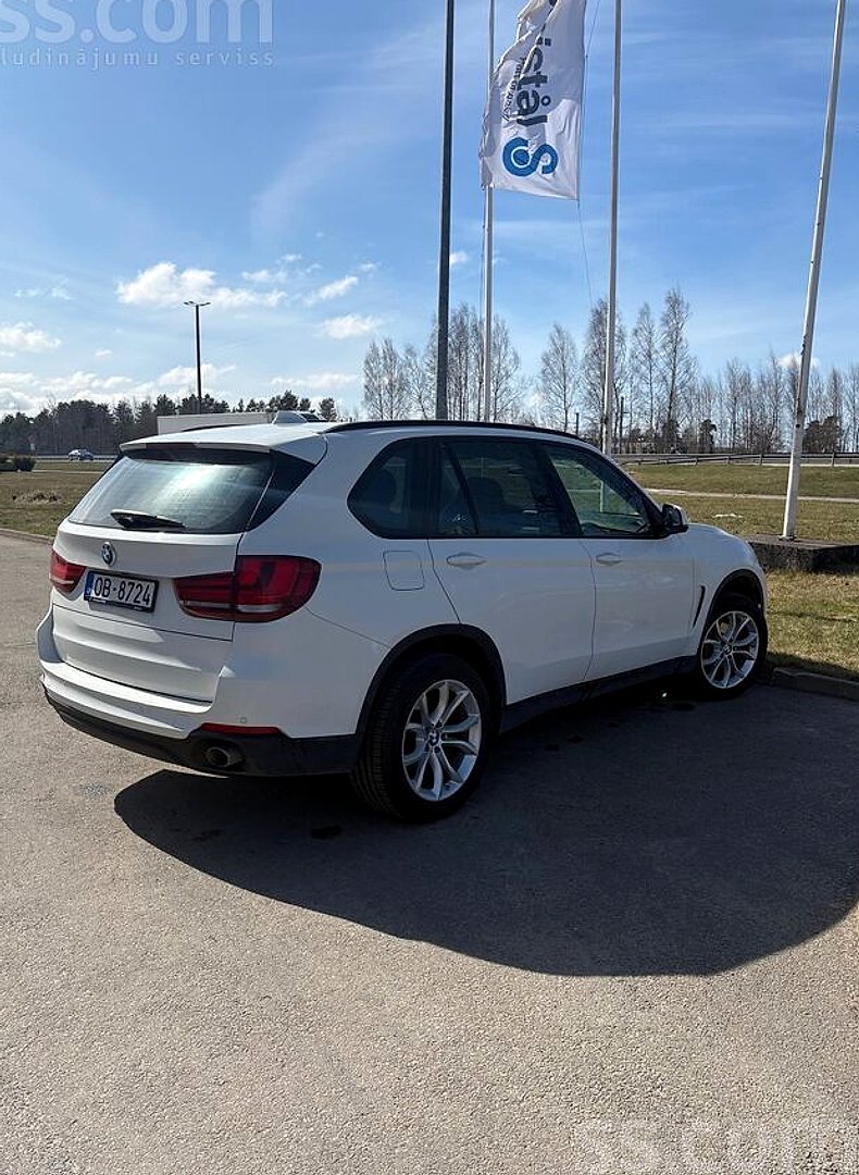 BMW X5 — foto 2