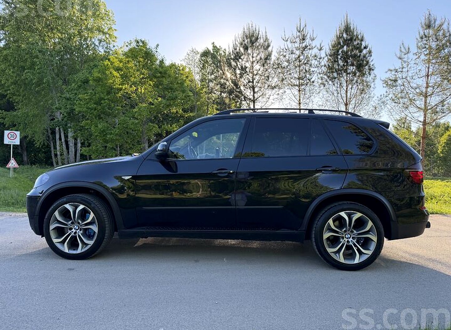 BMW X5 — foto 4