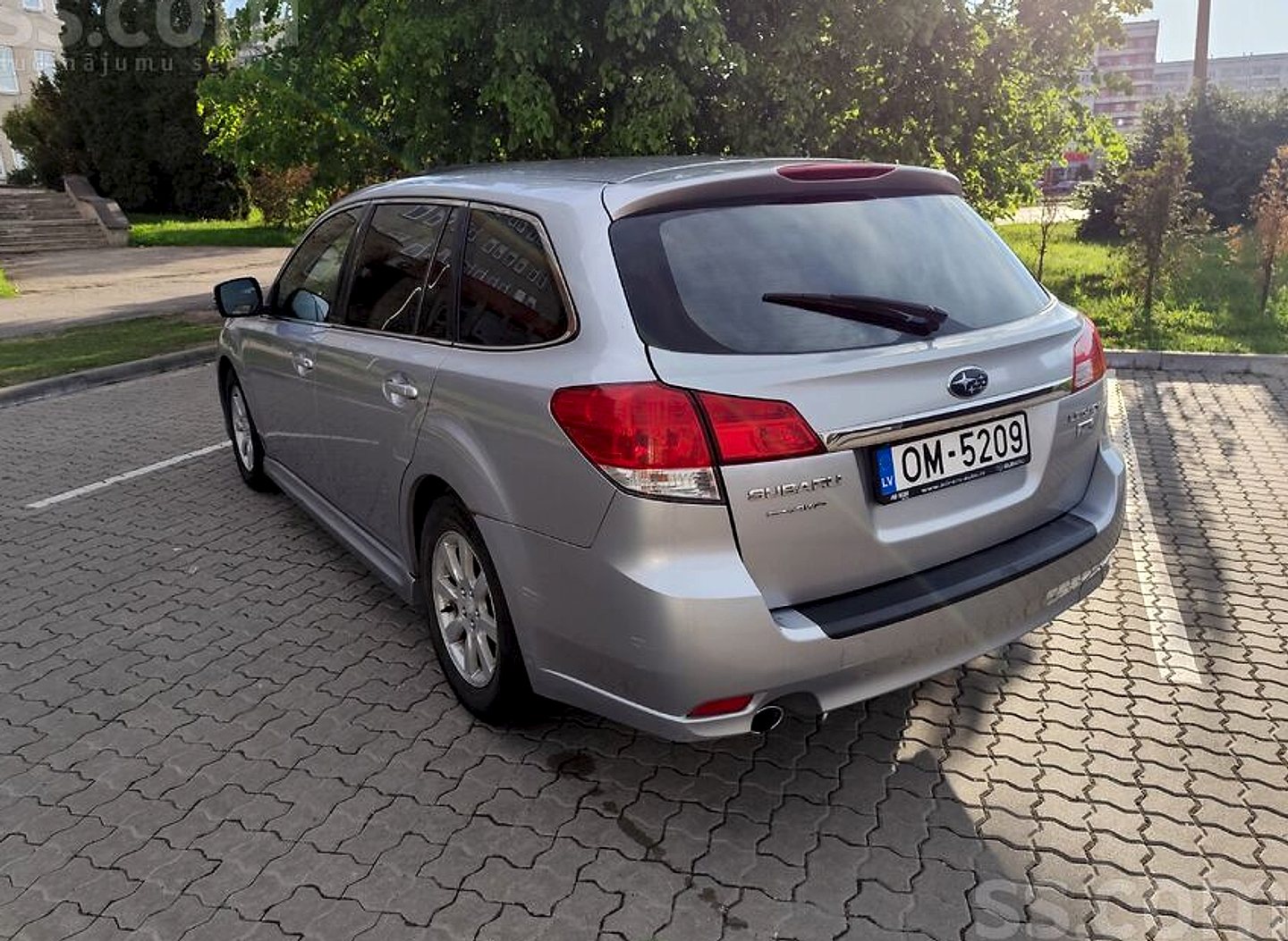 Subaru Legacy — foto 5