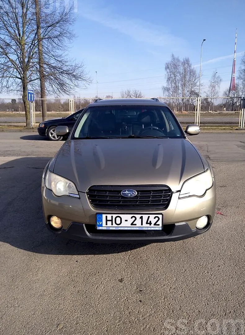 Subaru Legacy, 2009. gads