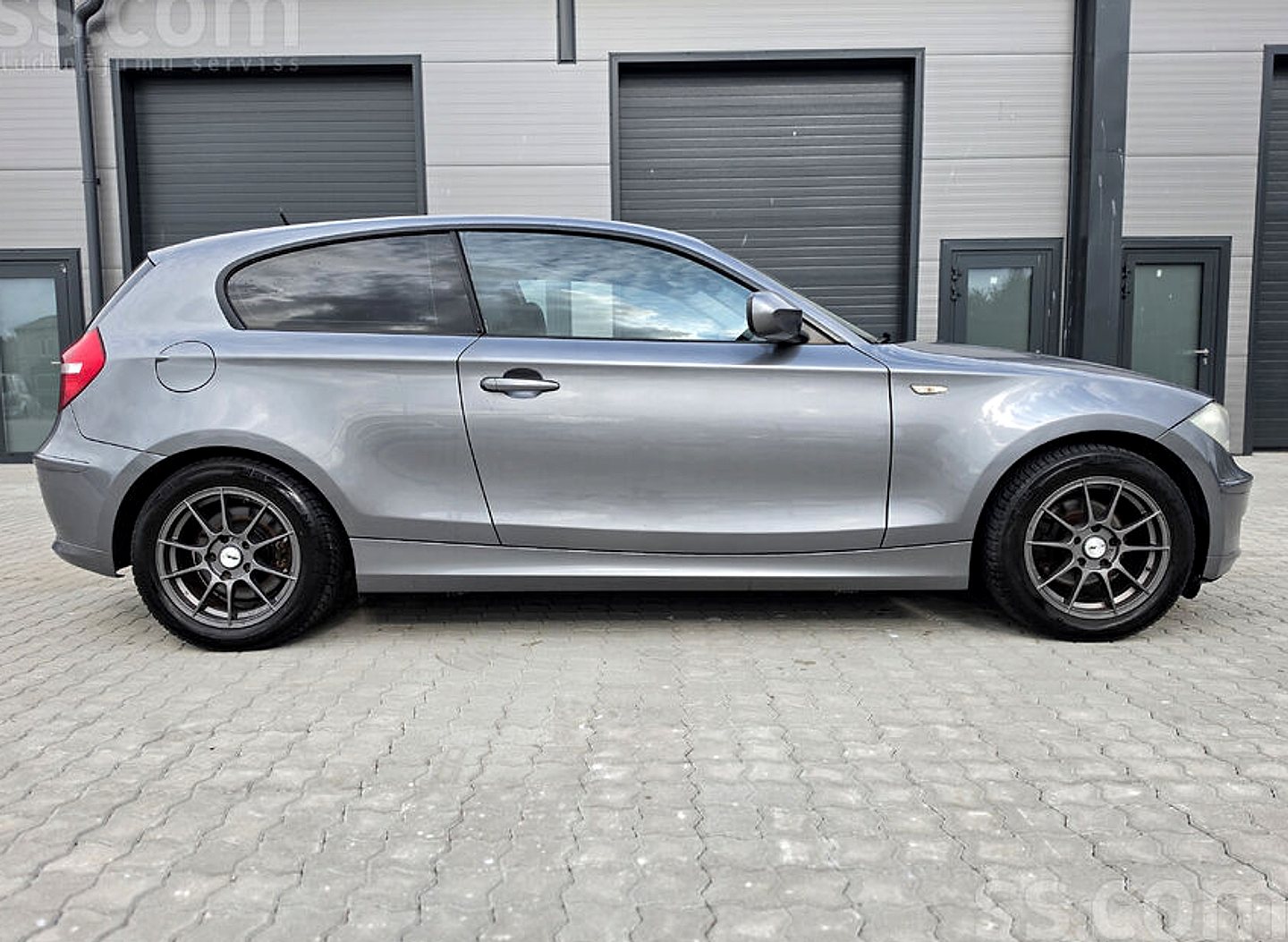 BMW 118 — foto 5