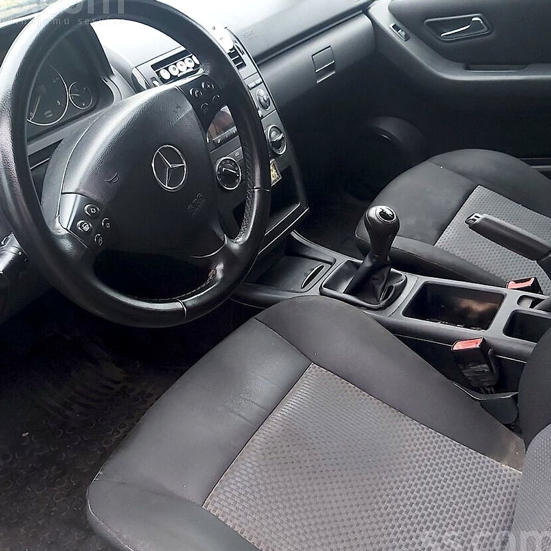 Mercedes-Benz A160 — foto 5