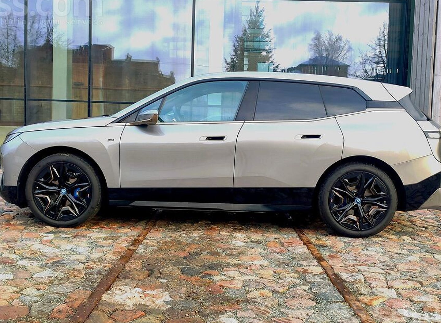 BMW XM — foto 6