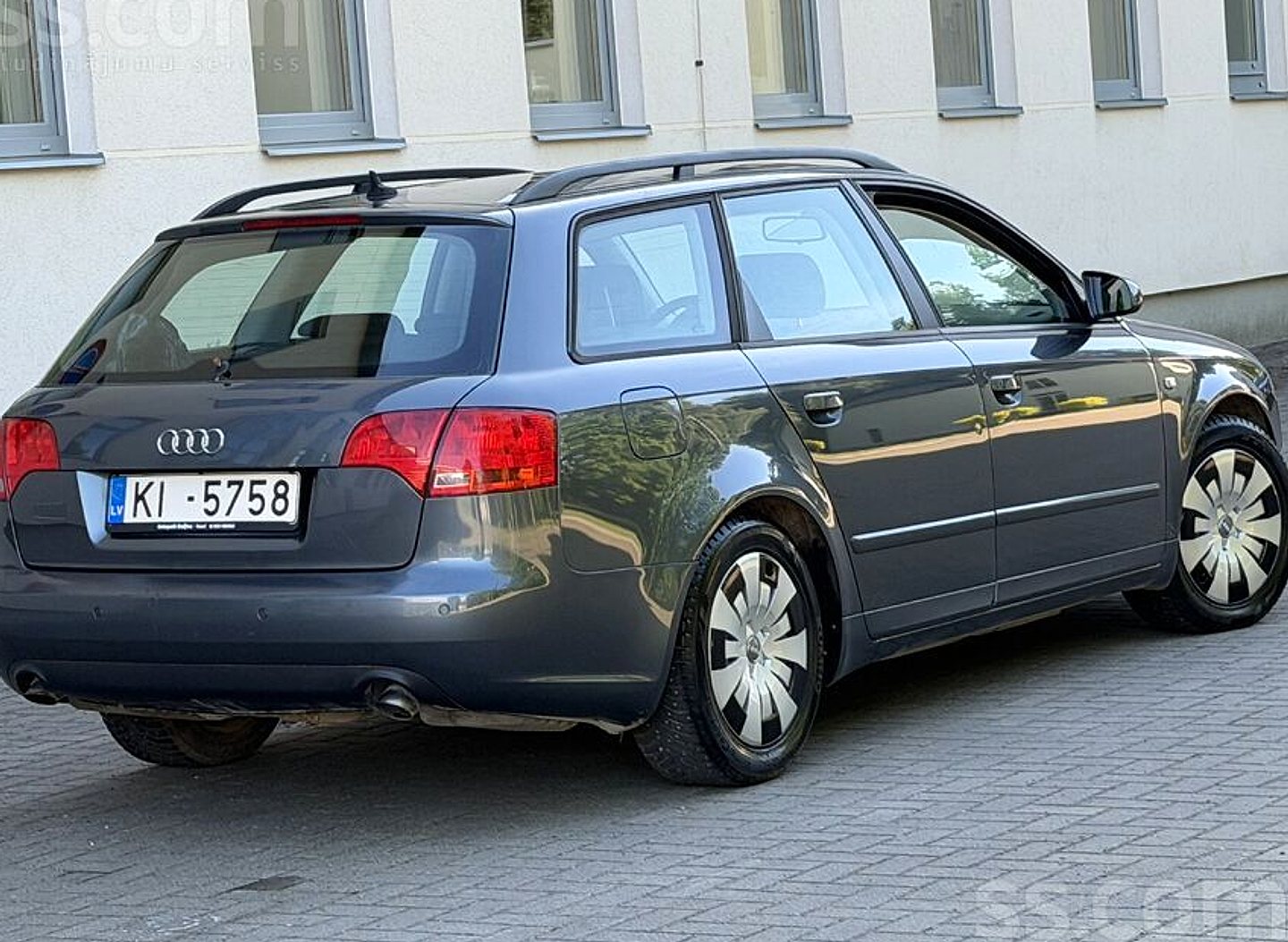 Audi A4 — foto 2