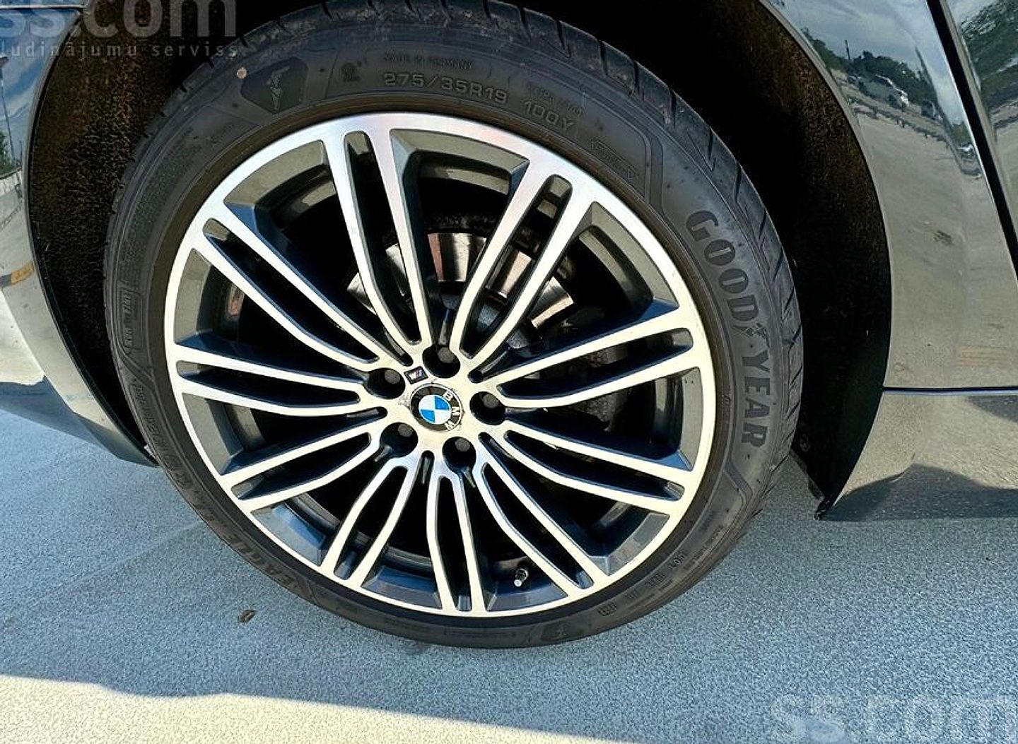 BMW 530 — foto 5