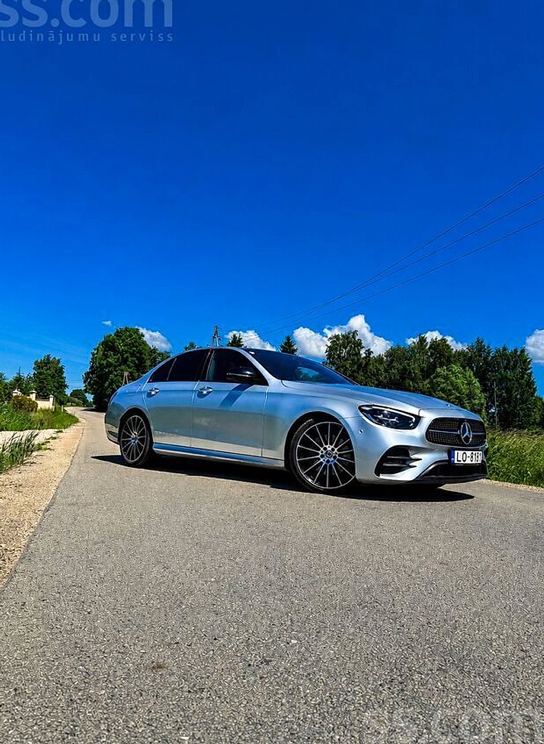 Mercedes-Benz E220 — foto 3