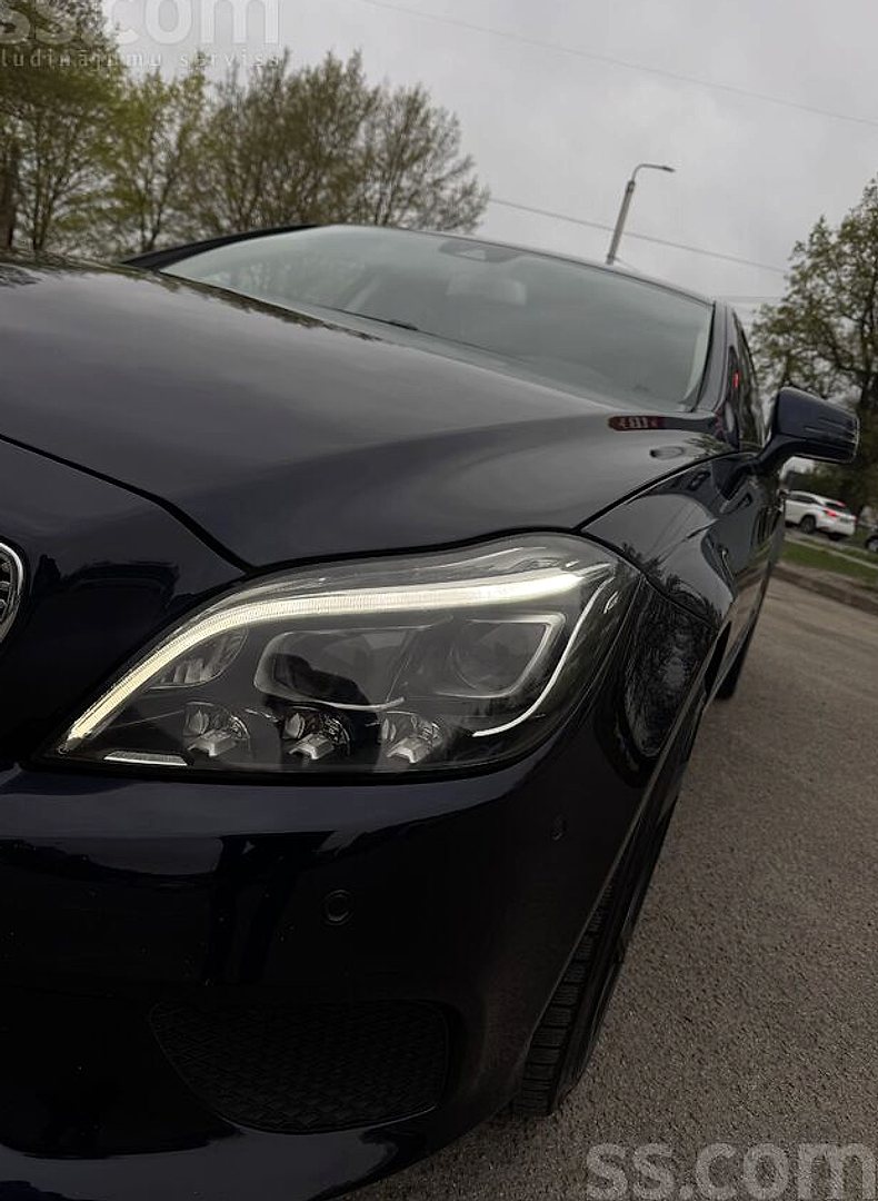 Mercedes-Benz CLS350 — foto 5