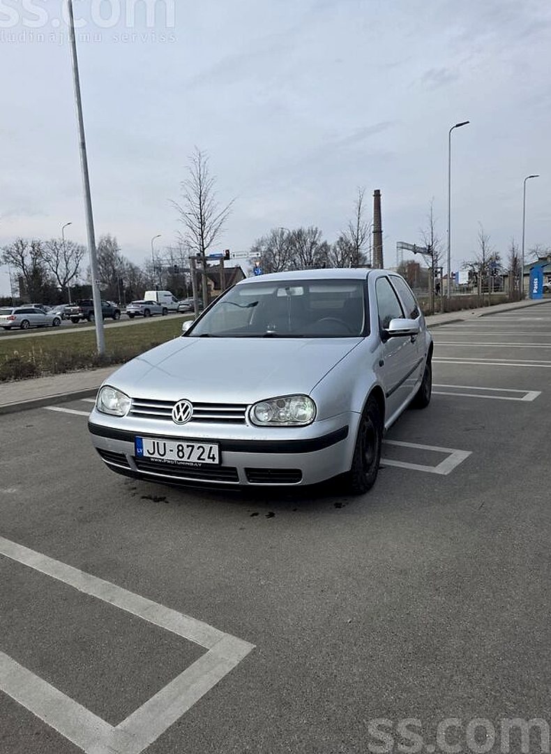 Volkswagen Golf 4, 2002. gads