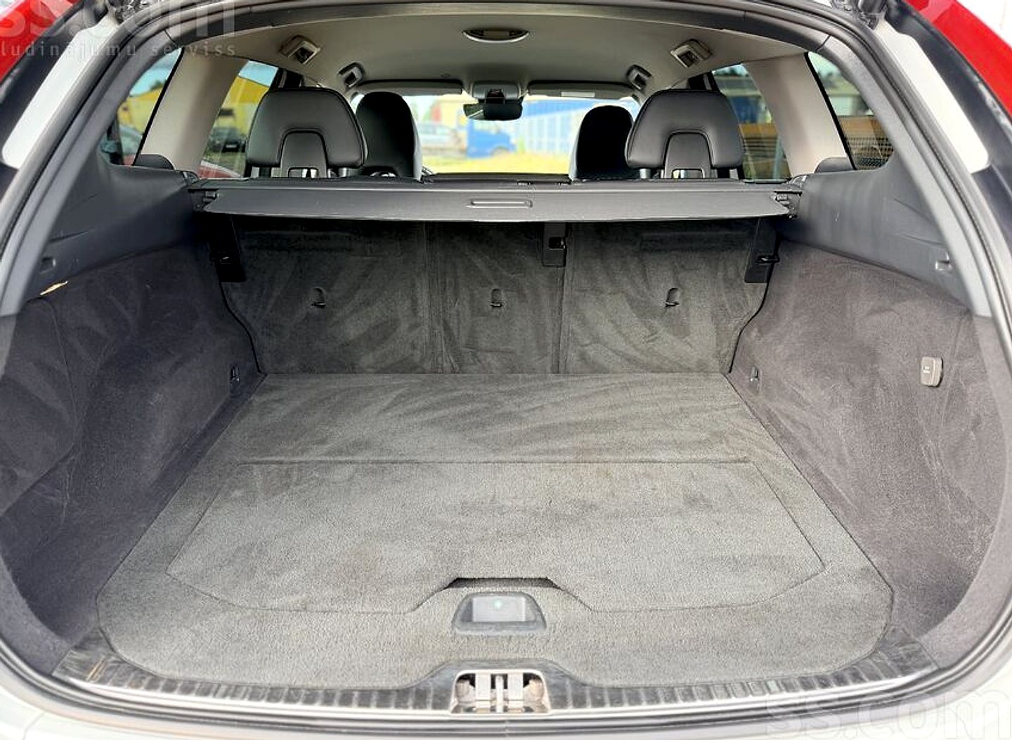 Volvo XC 60 — foto 6
