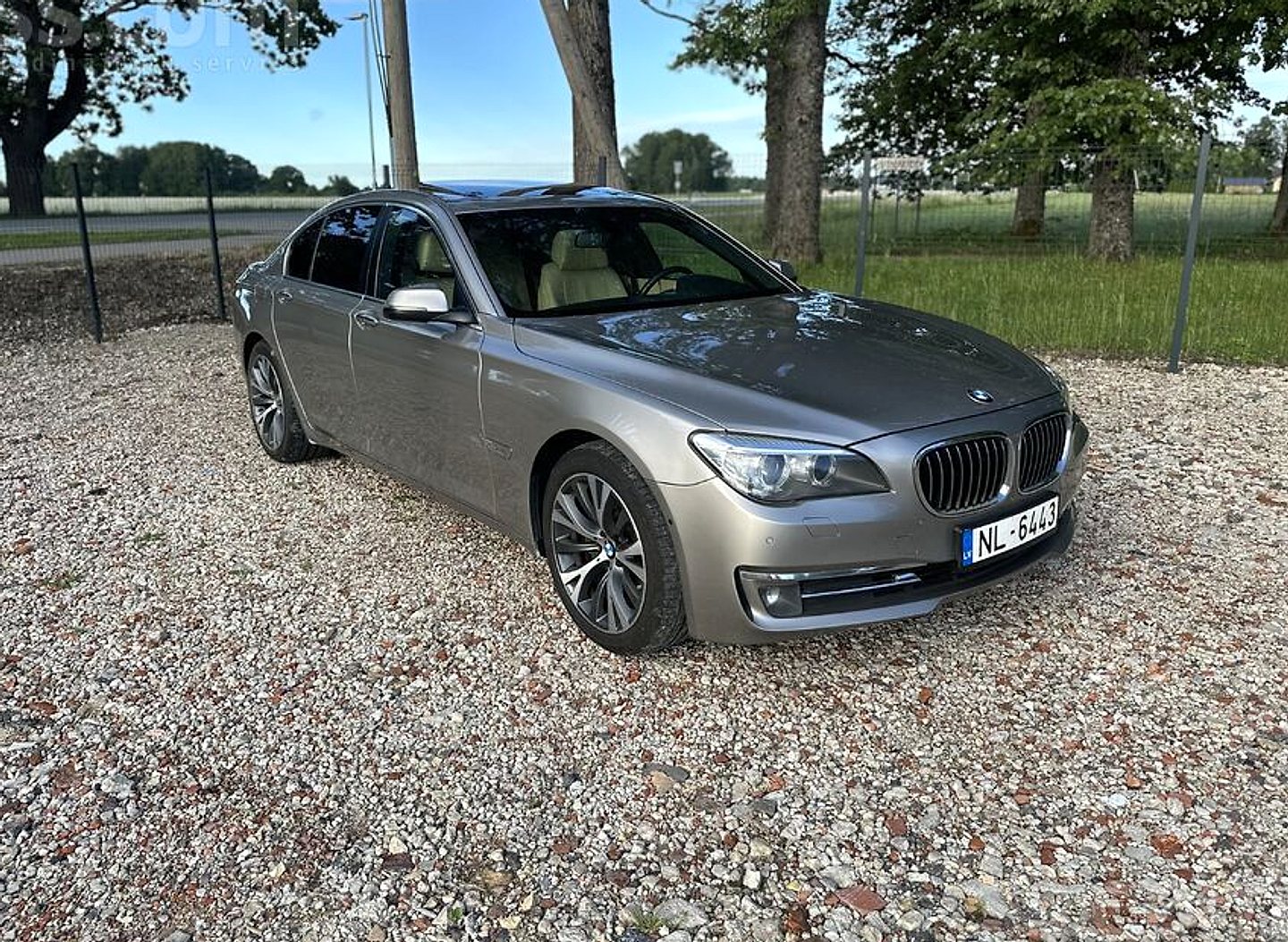 BMW 730 — foto 2