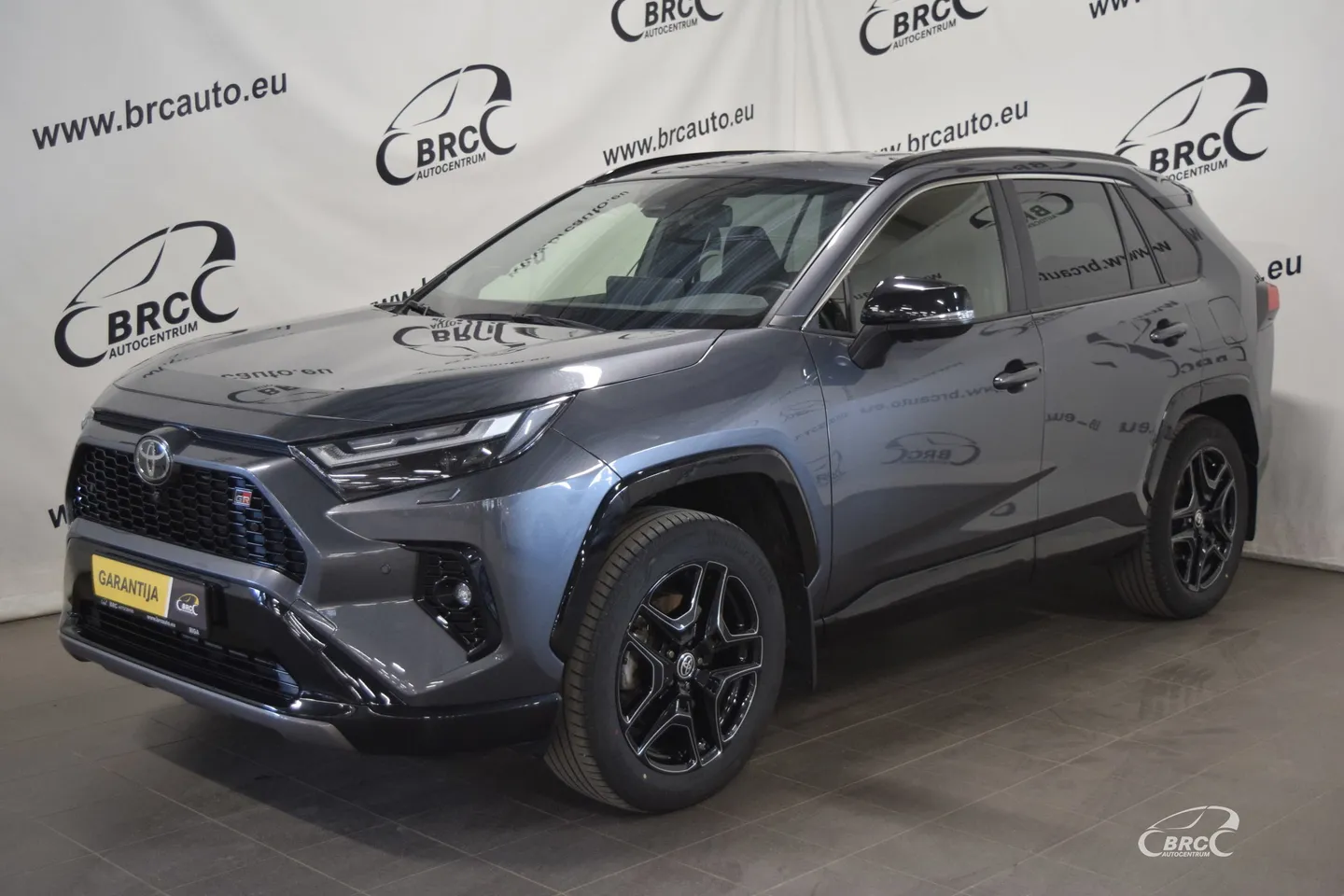 Toyota RAV 4, 2024. gads