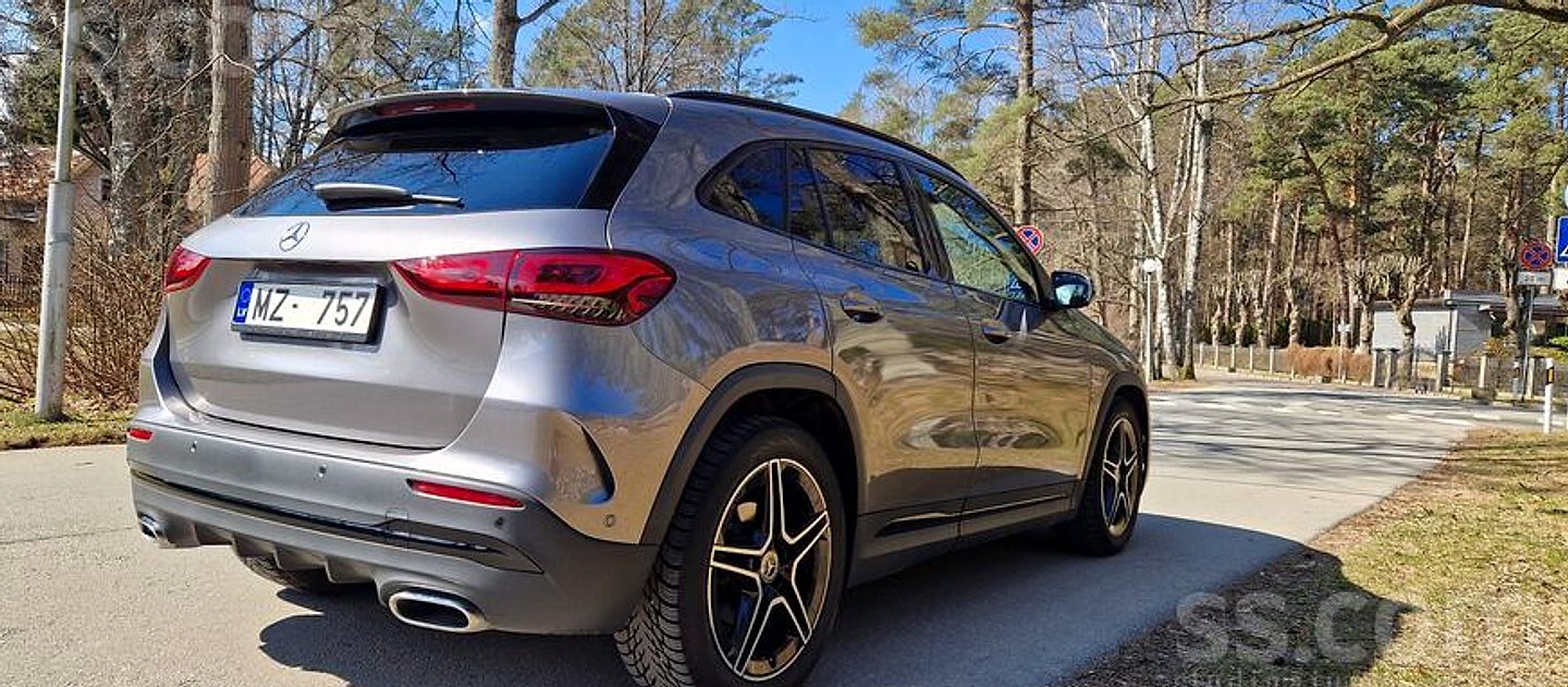 Mercedes-Benz GLA200 — foto 5