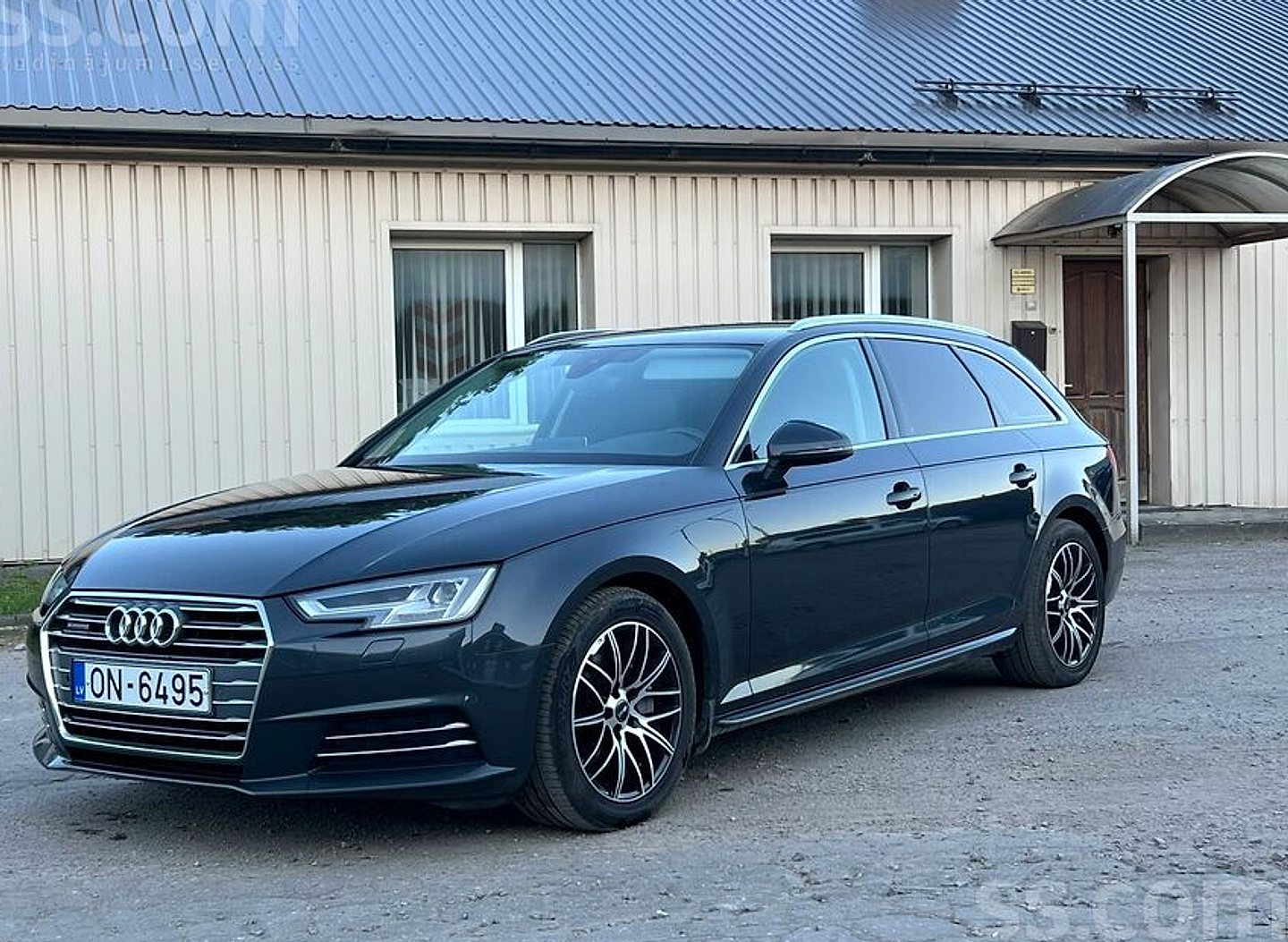 Audi A4, 2015. gads