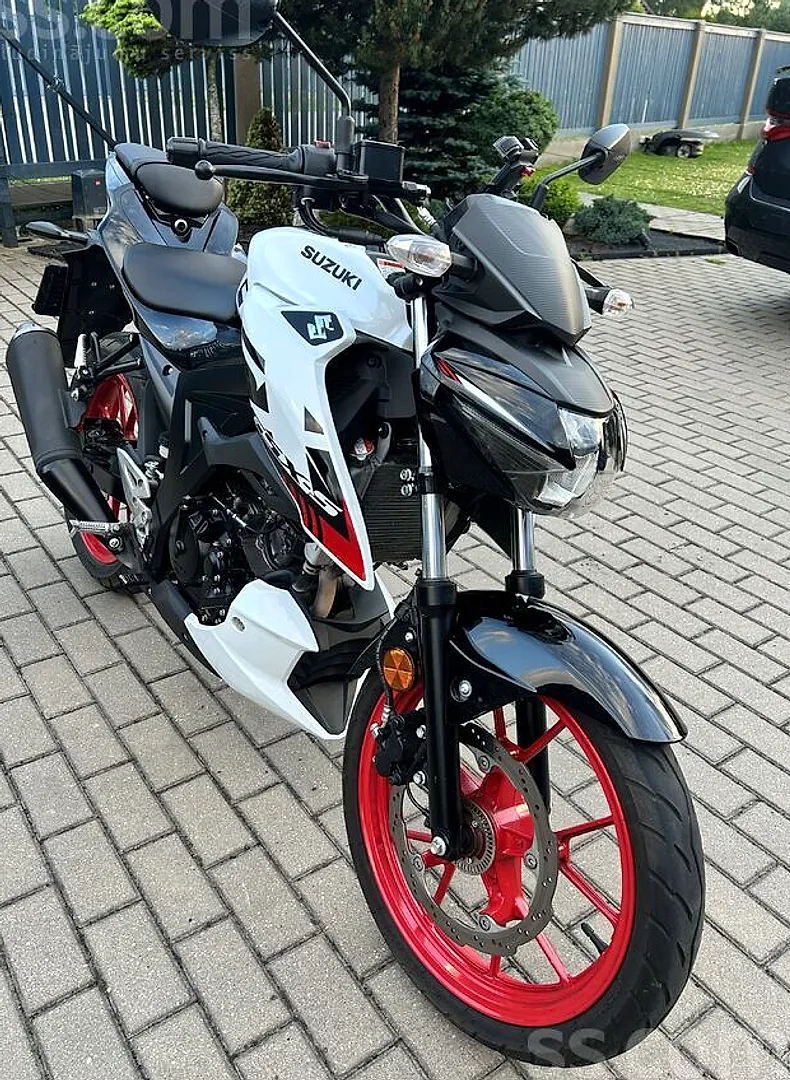 Suzuki Gsx-S