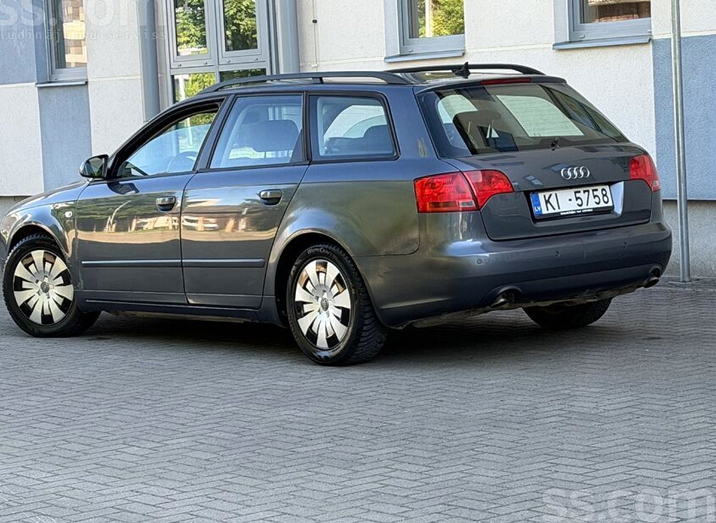 Audi A4 — foto 4