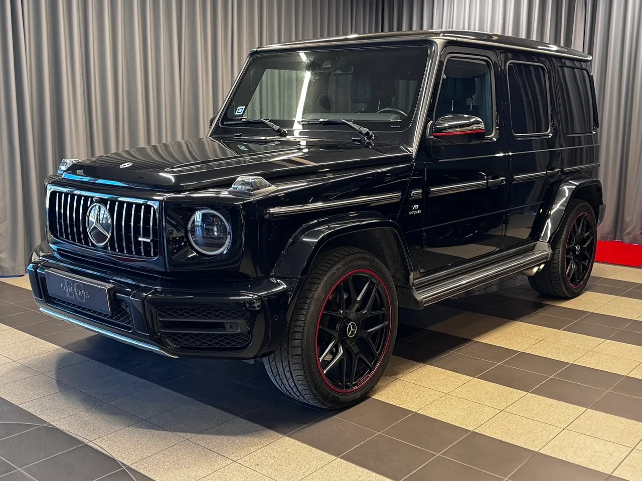 Mercedes-Benz G500, 2018. gads