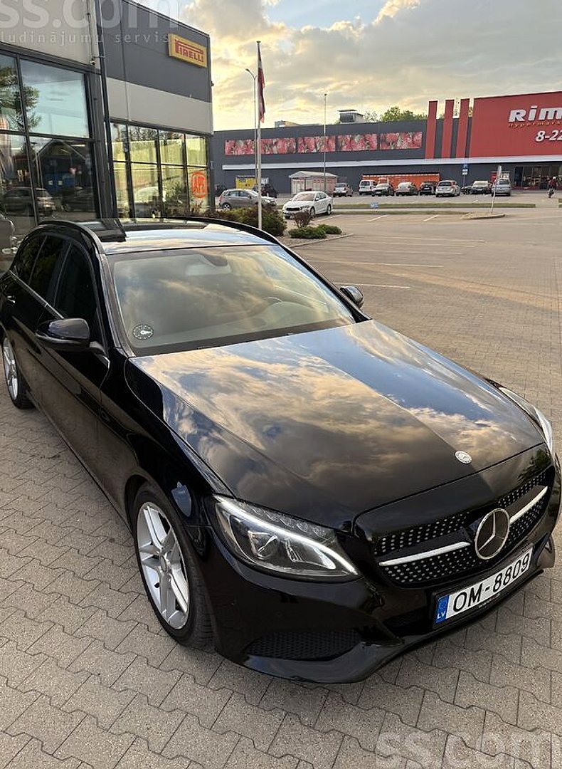 Mercedes-Benz C200 — foto 2
