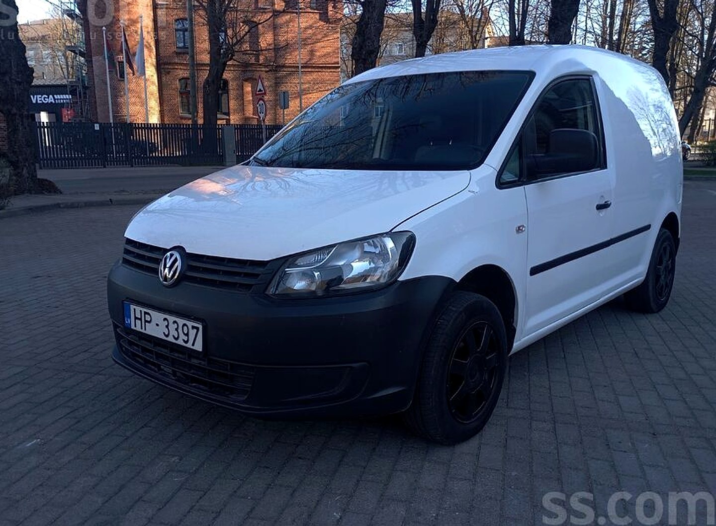 Volkswagen Caddy — foto 3