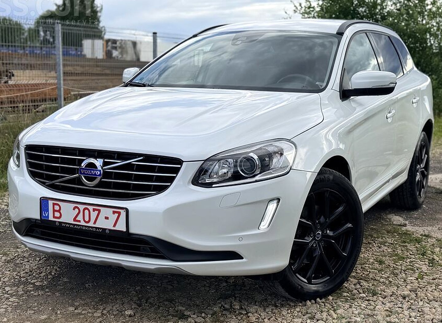 Volvo XC 60 — foto 3