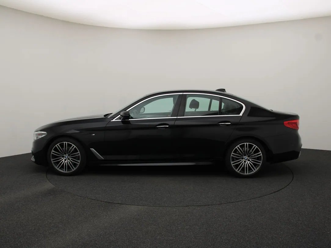 BMW 520 — foto 7