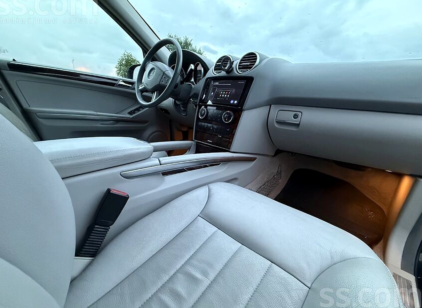 Mercedes-Benz ML350 — foto 5