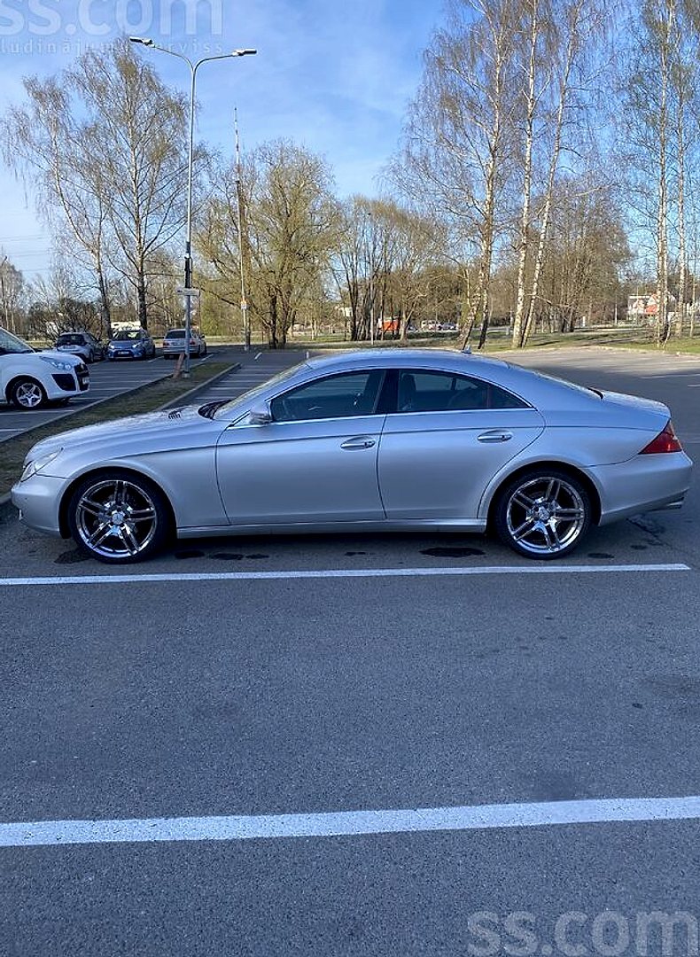 Mercedes-Benz CLS320 — foto 5